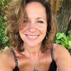 Meet your Posher, Michèle